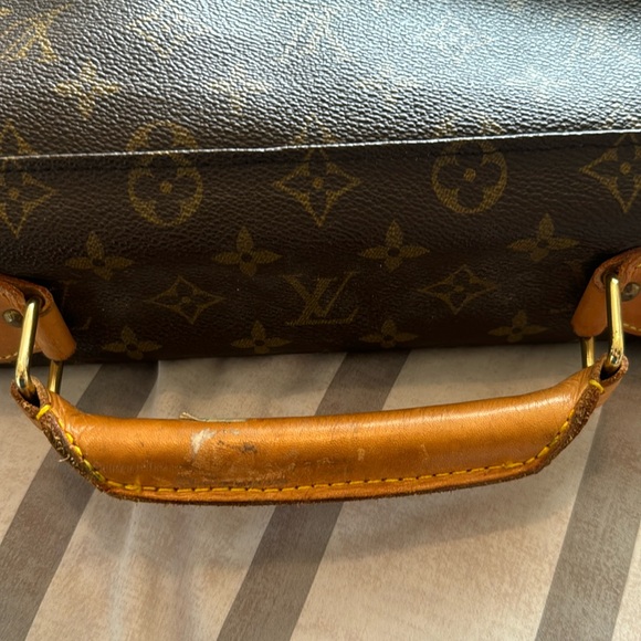 Louis Vuitton Vintage Monogram Garment Bag - Picture 10 of 17